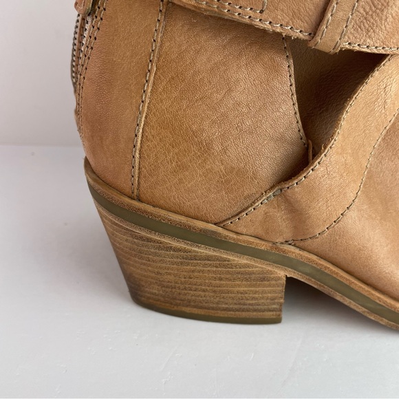 Eileen Fisher Derby Tan Leather Ankle Boots - Picture 5 of 9